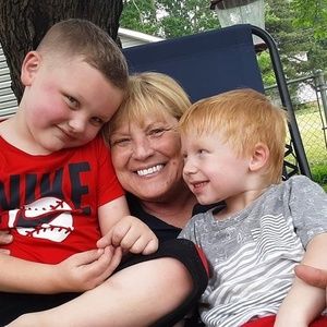 Meet your Posher, Brenda